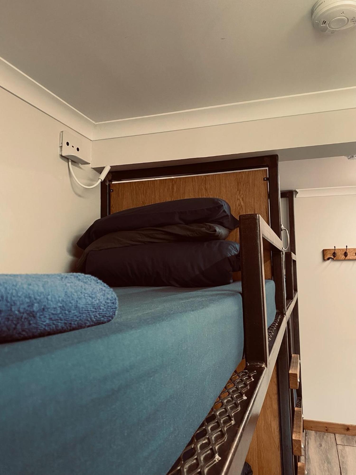 Ben Nevis Inn Rooms Fort William Exteriér fotografie