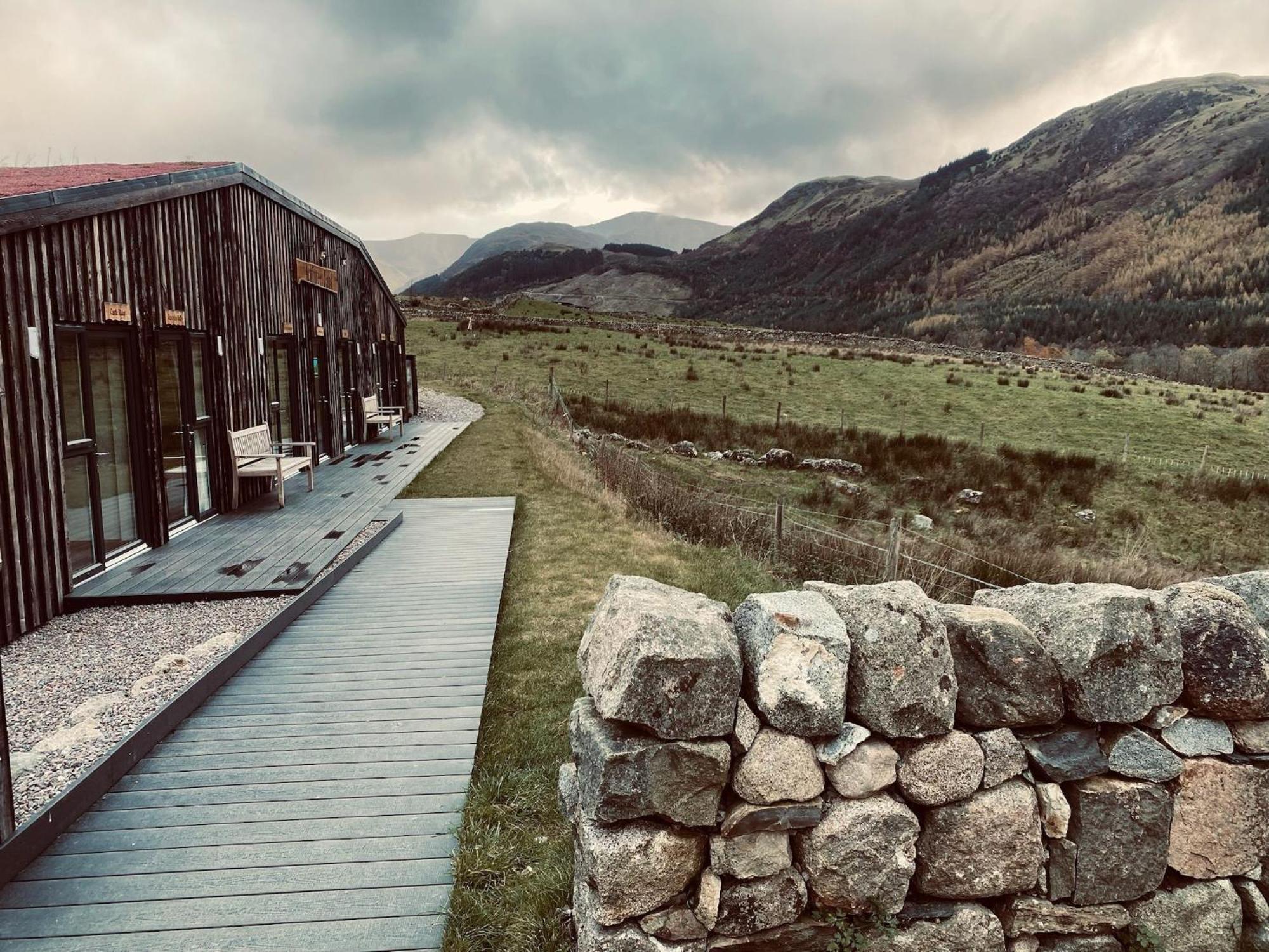Ben Nevis Inn Rooms Fort William Exteriér fotografie